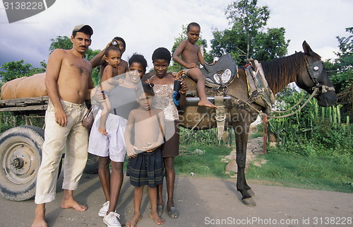 Image of AMERICA CUBA HOLGUIN