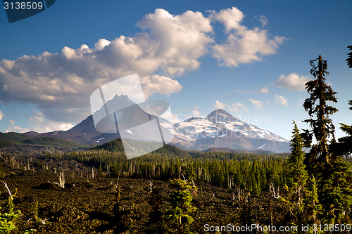 Image of Mckenzie Pass Three Sisters Cascade Mountain Range Lava Field