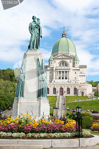 Image of Saint Joseph Oratory in Montreal