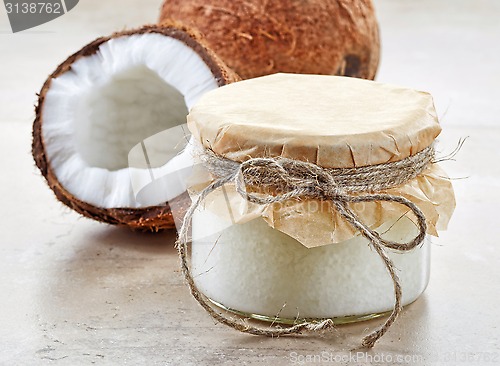 Image of coconut oil