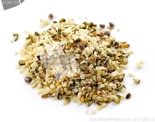 Image of heap of hemp seeds