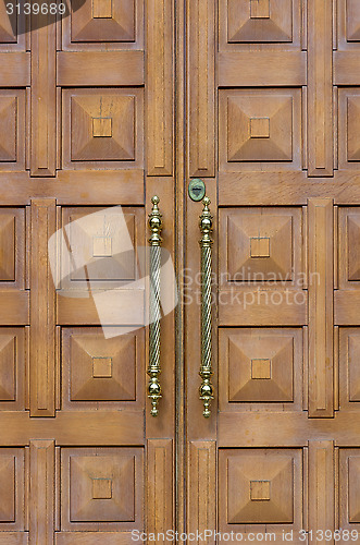 Image of Wooden door.