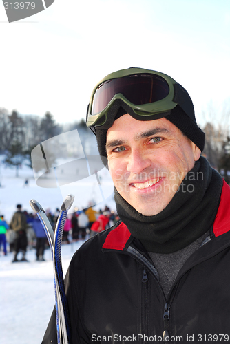 Image of Man ski