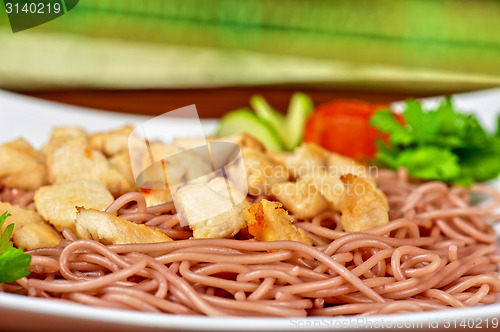 Image of pasta with chicken meat