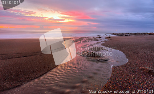 Image of Stony Creek flows at Coalcliff Beach