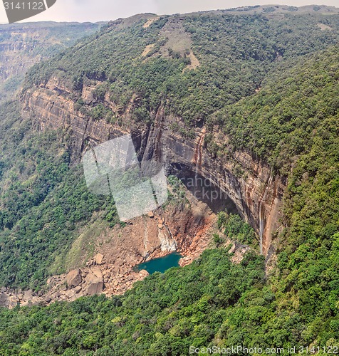 Image of Nohkalikai falls