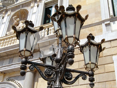 Image of Street lamp