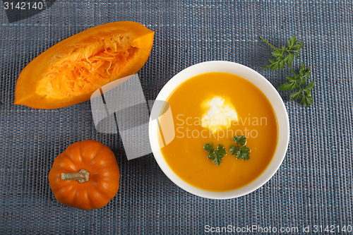 Image of Pumpkin soup.