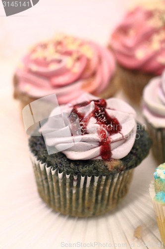Image of homemade cupcakes 