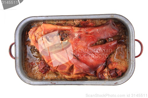 Image of roasted pig head 