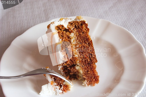 Image of carrot cake