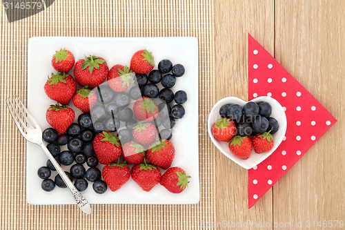 Image of Strawberry and Blueberry Fruit