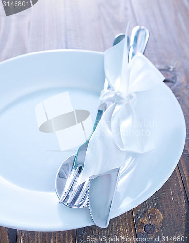 Image of dishware