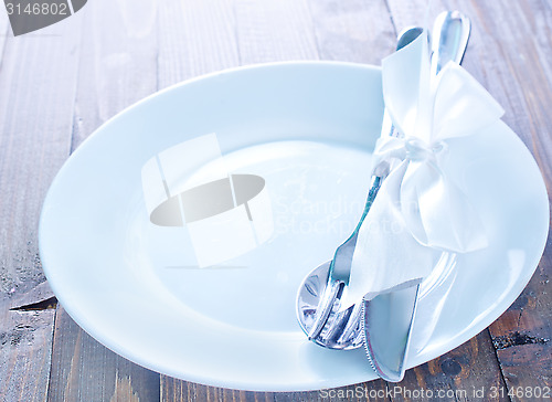 Image of dishware