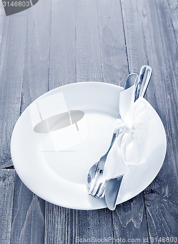 Image of dishware