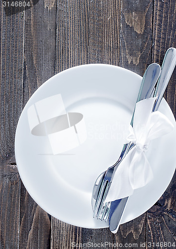 Image of dishware