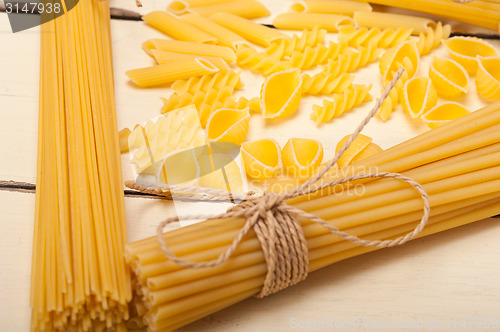 Image of bunch of Italian pasta type