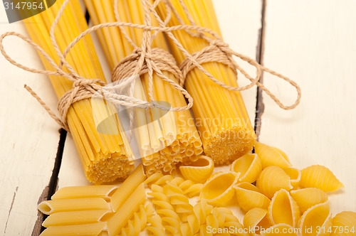 Image of bunch of Italian pasta type