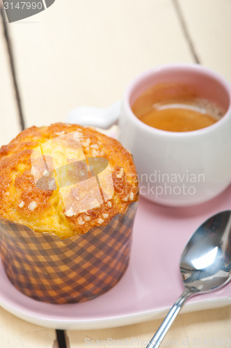 Image of coffee and muffin