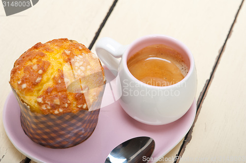 Image of coffee and muffin