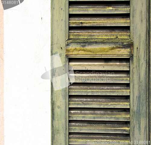 Image of window  varese palaces italy abstract    in the concrete  brick