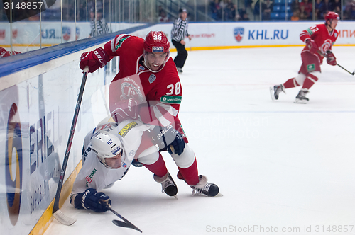 Image of G. Vaschenko (38) and P. Bjorkstrand (62)