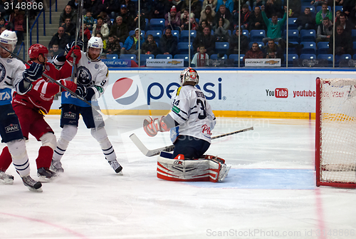 Image of Goalkeeper Cal Heeter (34)