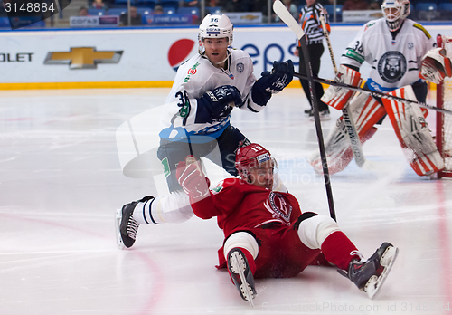 Image of D. Tsiganov (10) fall on the ice