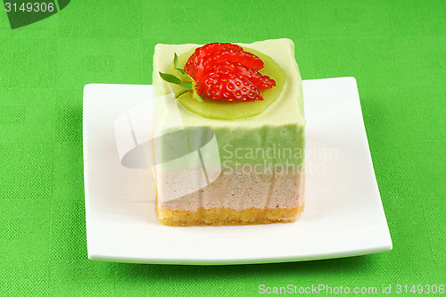 Image of Kiwi and strawberry bavarian cream dessert
