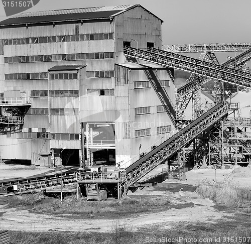 Image of Sand proccessing plant 
