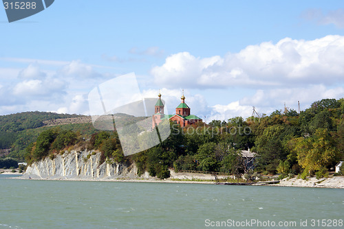 Image of Lake and chgurch