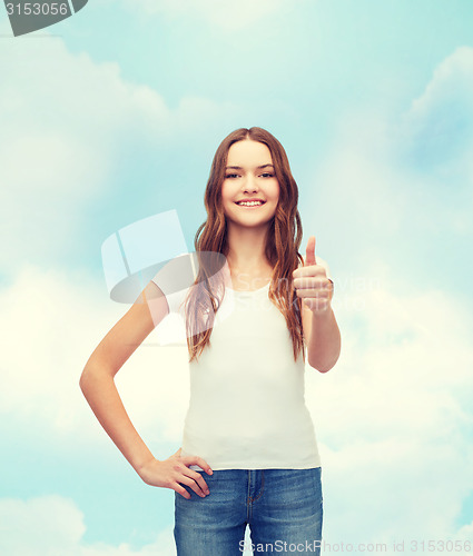 Image of smiling teenager in blank white t-shirt