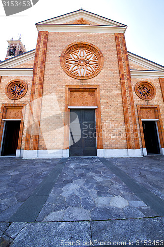 Image of  church  in  the vergiate old   closed brick   sidewalk italy  l