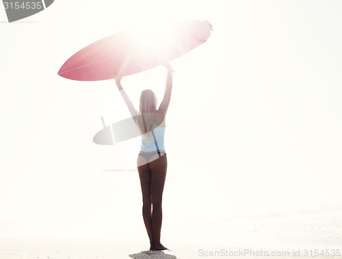 Image of Blode surfer Girl