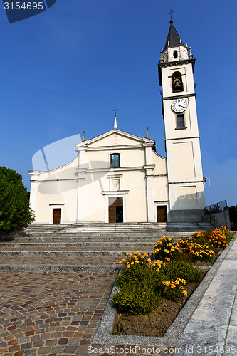 Image of  flower in  the cadrezzate   old   church  