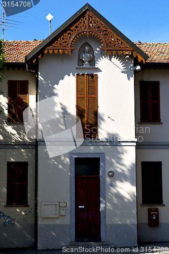 Image of brown door  europe  italy        in  the milano old    brick  sk