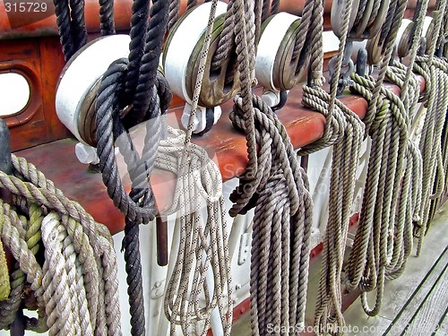 Image of Sailship ropes