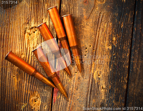 Image of several rifle cartridges