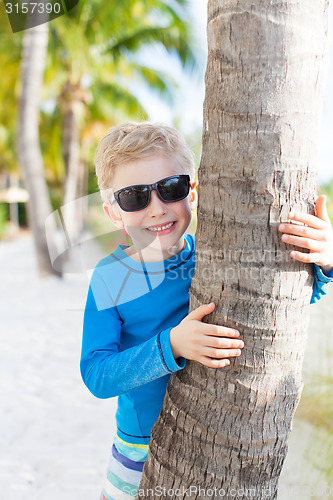 Image of kid at the beach