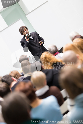 Image of Speaker Talking at Business Conference.