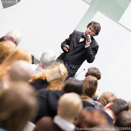 Image of Speaker Talking at Business Conference.