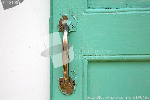 Image of temple  phangan bangkok thailand handle