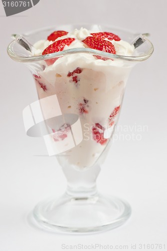 Image of strawberry with cream