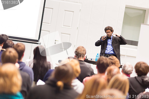 Image of Speaker Talking at Business Conference.