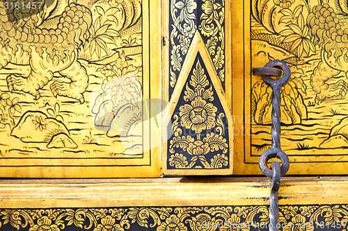 Image of thailand       and  asia   in  flower religion      gate