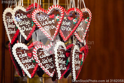 Image of Gingerbread Hearts with I love you