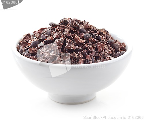 Image of bowl of crushed cocoa beans