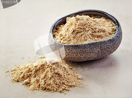 Image of bowl of maca powder