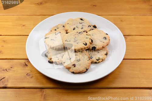 Image of Tasty traditional Easter currant cookies
