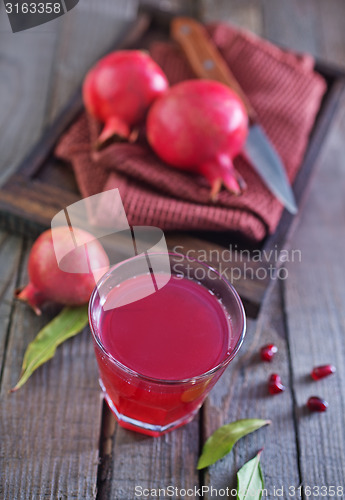 Image of pomegranate juice